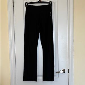 Reebok Black Straight-Leg Workout Pants Size S